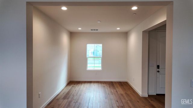 16722 Chloe Court, Bakersfield, CA 93314