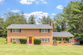 543 Dawnridge Drive, Lynchburg, VA 24502