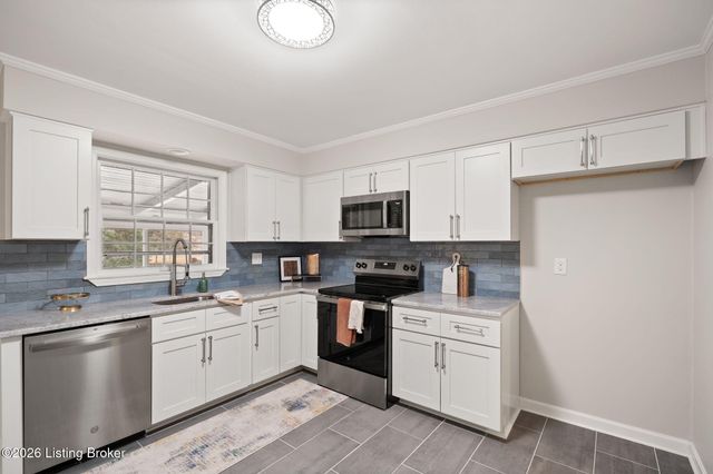 3600 Sorrento Ave, Louisville, KY 40241