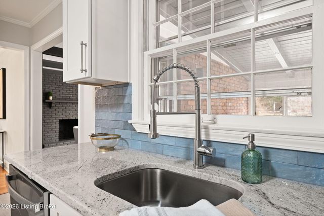 3600 Sorrento Ave, Louisville, KY 40241