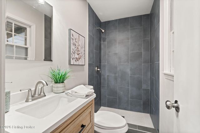 3600 Sorrento Ave, Louisville, KY 40241