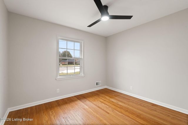 3600 Sorrento Ave, Louisville, KY 40241