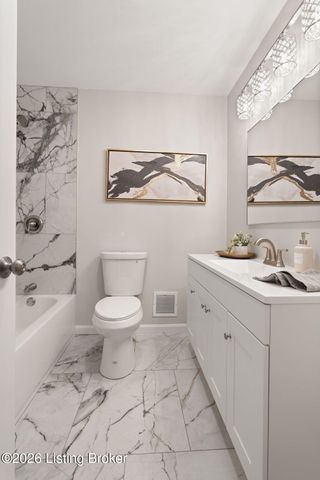 3600 Sorrento Ave, Louisville, KY 40241