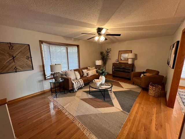 204 WILDWOOD Road, Council Bluffs, IA 51503