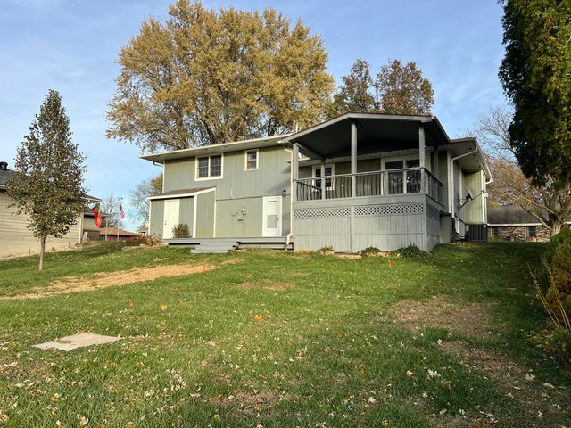 204 WILDWOOD Road, Council Bluffs, IA 51503