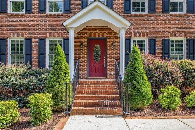 4925 Birchleaf Drive, Raleigh, NC 27606