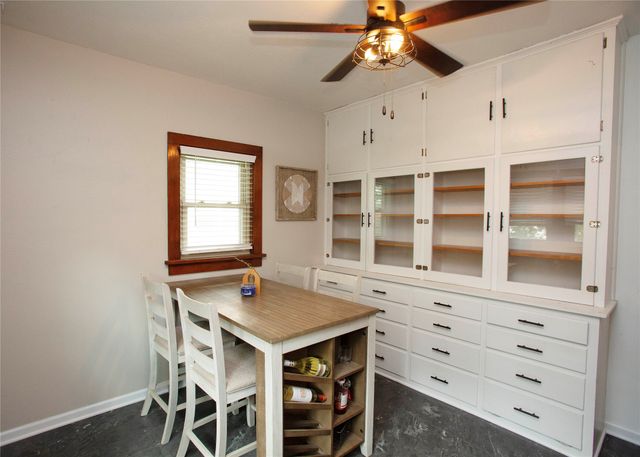 514 N 1st Street, Knoxville, IA 50138
