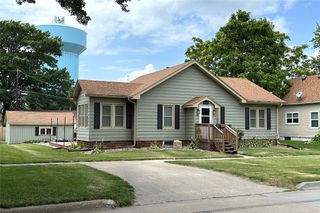 514 N 1st Street, Knoxville, IA 50138