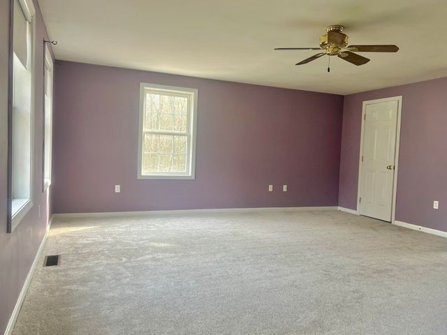 255 Stable Road, Milford, NH 03055