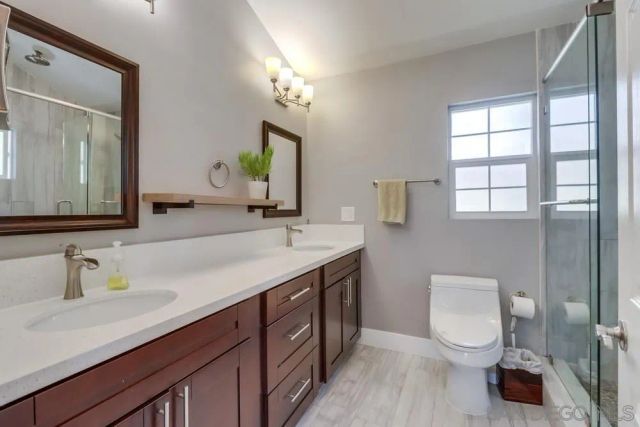 2440 Lincoln Ave, San Diego, CA 92104