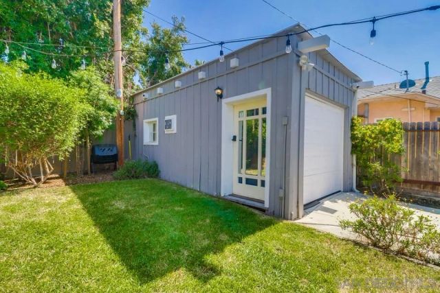 2440 Lincoln Ave, San Diego, CA 92104