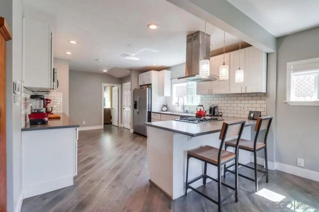 2440 Lincoln Ave, San Diego, CA 92104