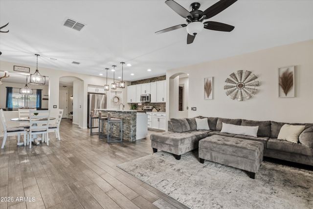 538 W GUM TREE AVE --, Queen Creek, AZ 85140