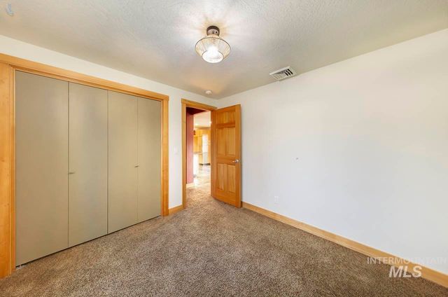 1112 N Whitewater Park Blvd, Boise, ID 83703