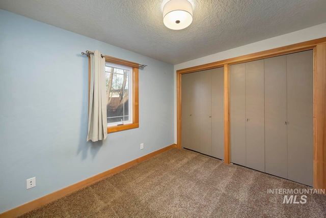 1112 N Whitewater Park Blvd, Boise, ID 83703