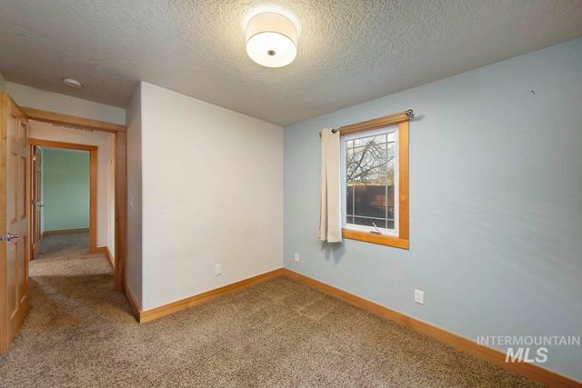 1112 N Whitewater Park Blvd, Boise, ID 83703