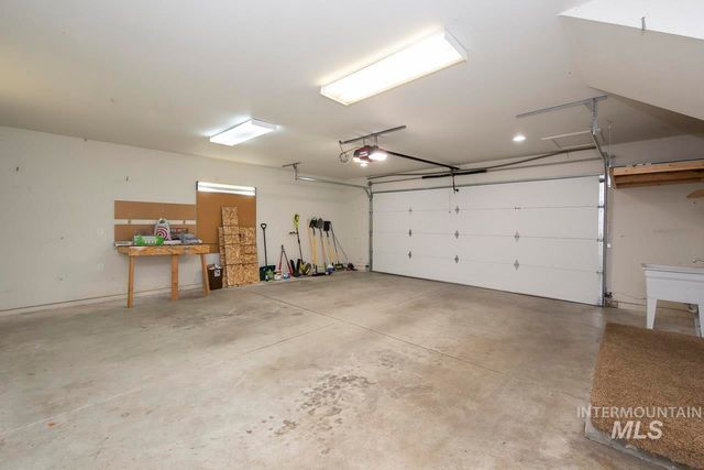 1112 N Whitewater Park Blvd, Boise, ID 83703