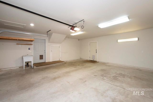 1112 N Whitewater Park Blvd, Boise, ID 83703