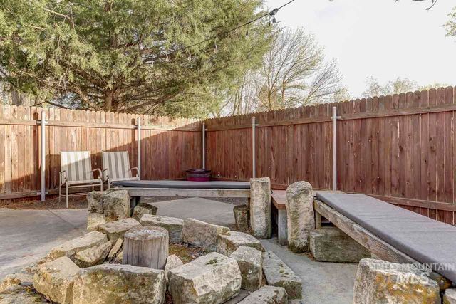 1112 N Whitewater Park Blvd, Boise, ID 83703