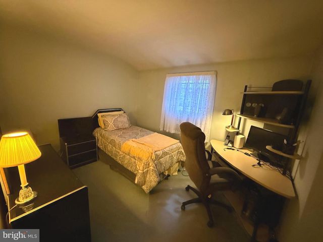 47 PORRECA DR, Millville, NJ 08332