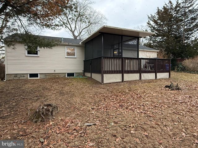 47 PORRECA DR, Millville, NJ 08332