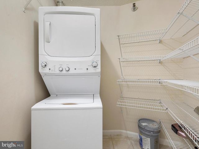 14809 PENNFIELD CIR #406, Silver Spring, MD 20906