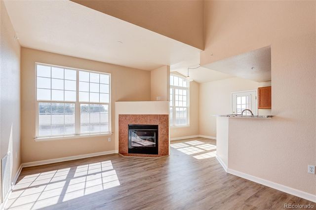 7440 S Blackhawk Street 4-208, Englewood, CO 80112