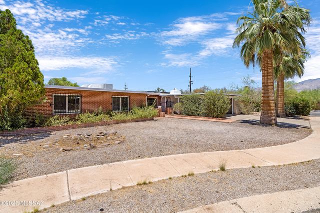 4934 E Glenn Street, Tucson, AZ 85712