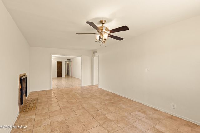 4934 E Glenn Street, Tucson, AZ 85712
