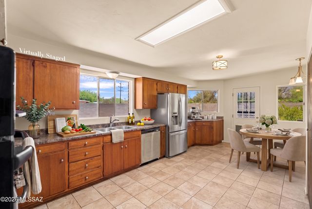 4934 E Glenn Street, Tucson, AZ 85712