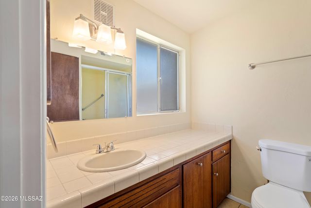 4934 E Glenn Street, Tucson, AZ 85712