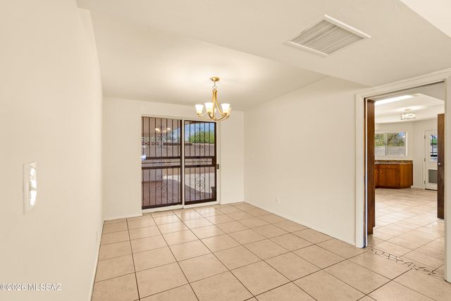 4934 E Glenn Street, Tucson, AZ 85712