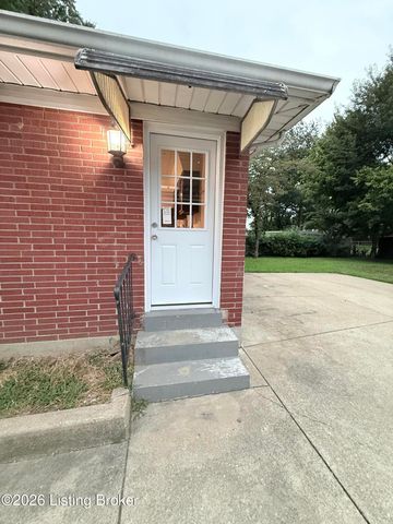 2323 Ecton Ln, Louisville, KY 40216