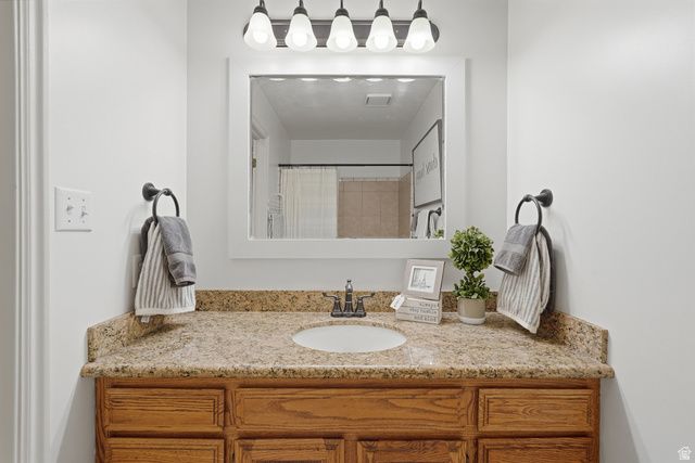 593 N FLINT ST, Kaysville, UT 84037