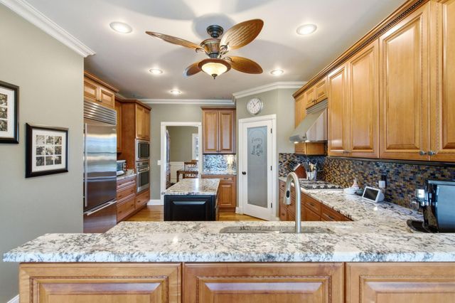 704 Sovereign Drive, Richmond, KY 40475