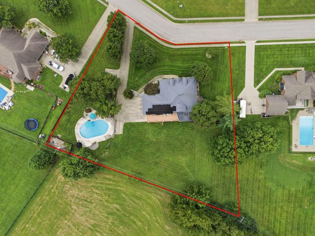 704 Sovereign Drive, Richmond, KY 40475