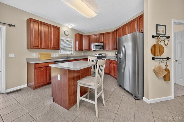 926 Birch Grove, Hamilton Twp, OH 45152