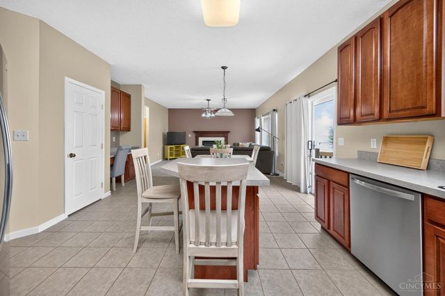 926 Birch Grove, Hamilton Twp, OH 45152