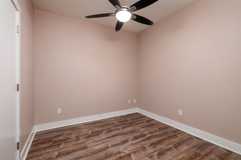 Image 18 of property listing at 1208 E KENNEDY BOULEVARD 416, Tampa, FL 33602