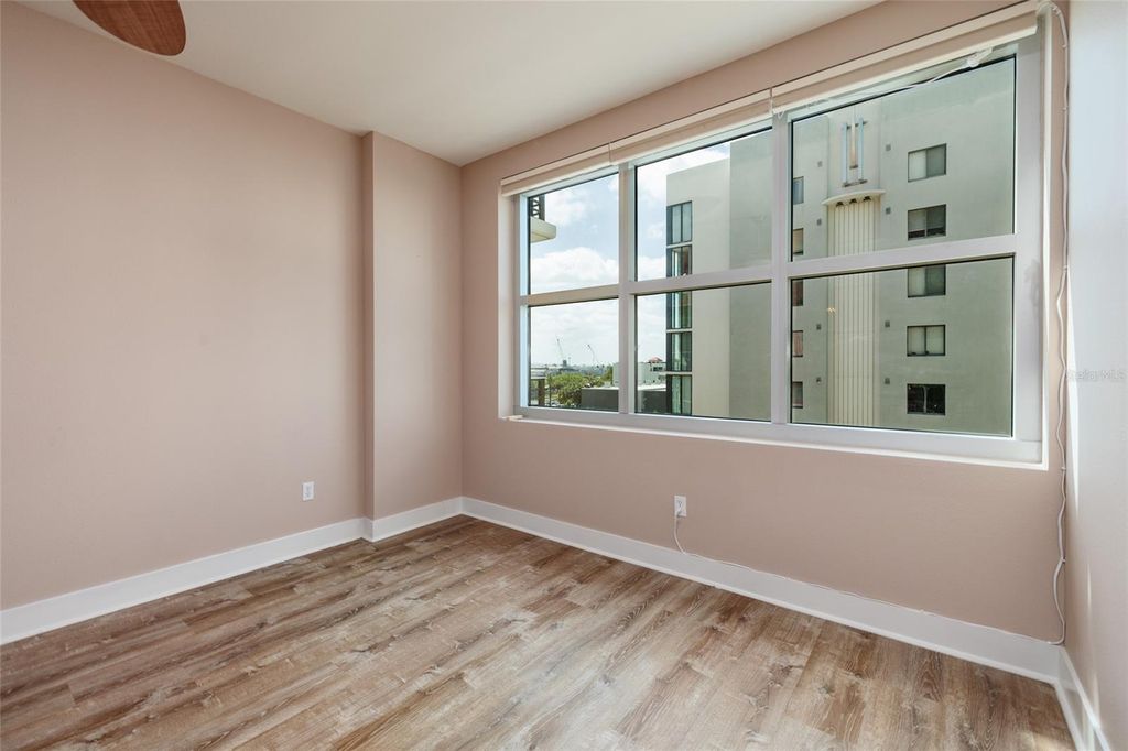 Image 10 of property listing at 1208 E KENNEDY BOULEVARD 416, Tampa, FL 33602
