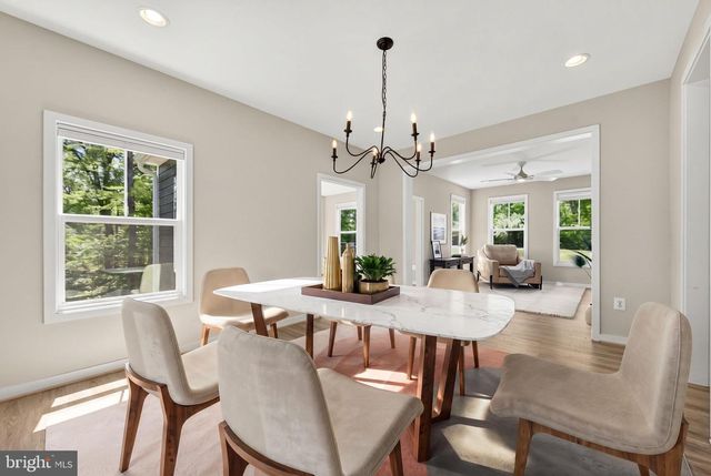 85 HOPEWELL DR, Fredericksburg, VA 22406