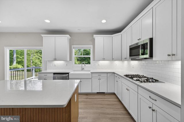 85 HOPEWELL DR, Fredericksburg, VA 22406