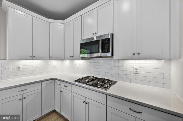 85 HOPEWELL DR, Fredericksburg, VA 22406