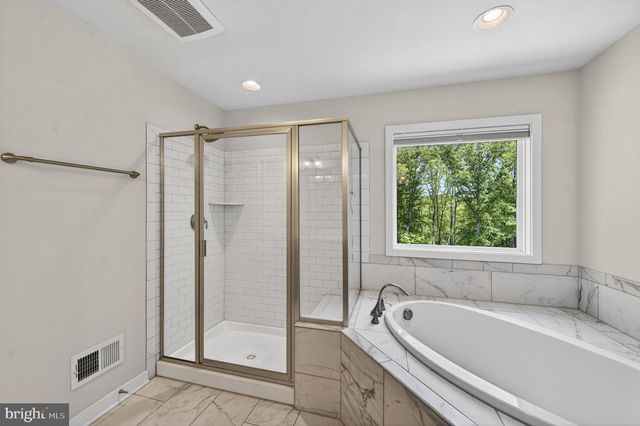 85 HOPEWELL DR, Fredericksburg, VA 22406