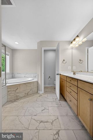 85 HOPEWELL DR, Fredericksburg, VA 22406