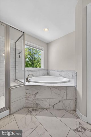 85 HOPEWELL DR, Fredericksburg, VA 22406