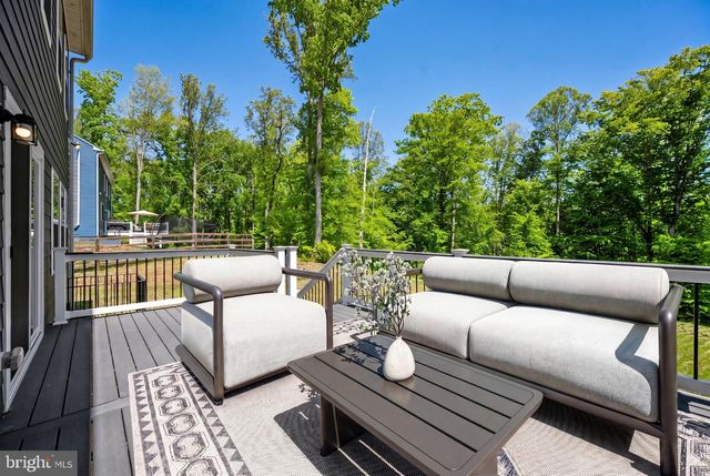 85 HOPEWELL DR, Fredericksburg, VA 22406