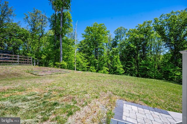 85 HOPEWELL DR, Fredericksburg, VA 22406