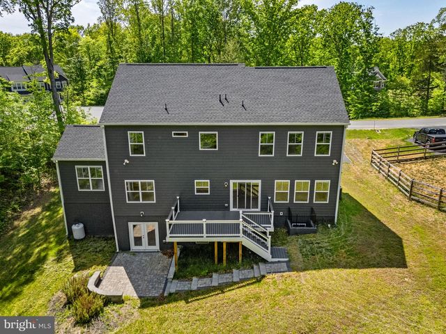 85 HOPEWELL DR, Fredericksburg, VA 22406