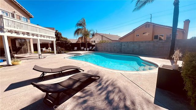 31136 Slate, Mentone, CA 92359
